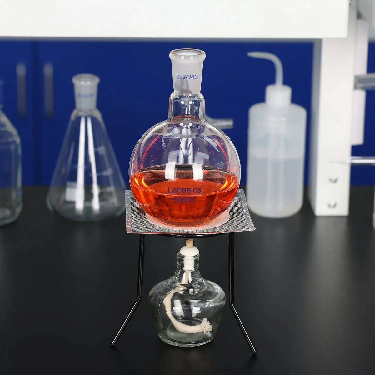 Single Neck Glass Flat Bottom Boiling Flask, 24/29 Standard Joint Labasics