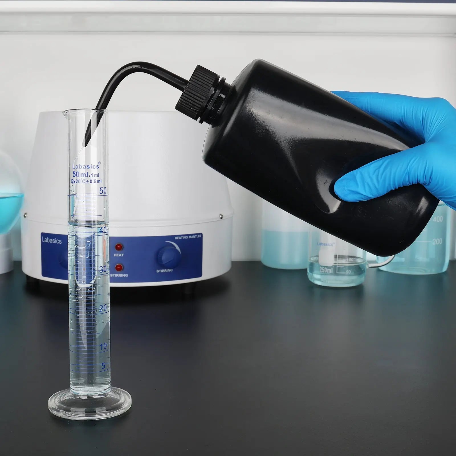 Plastic Wash Bottle, Black, 3 Pack, 250-500 mL Labasics